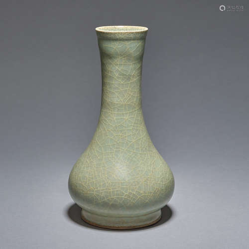 A Ge Kiln vase,Song dynasty