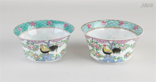 Two Chinese Family Rose bowls Ã˜ 12.8 cm.