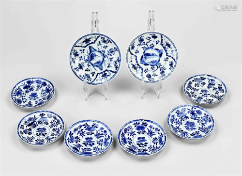 Eight 18th century Chinese dishes, Ã˜ 10 - 12 cm.