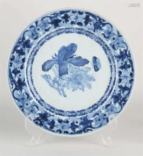 17th - 18th century Chinese plate, Ã˜ 23.2 cm.