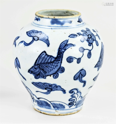 Antique Chinese vase, H 12 cm.