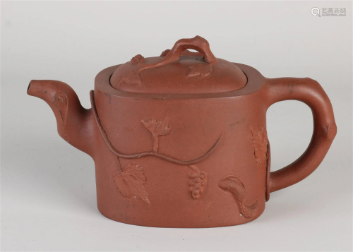 Ancient Chinese Yixing pot
