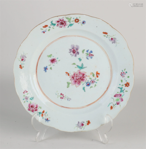 18th Century Chinese Family Rose plate Ã˜ 22.8 cm.