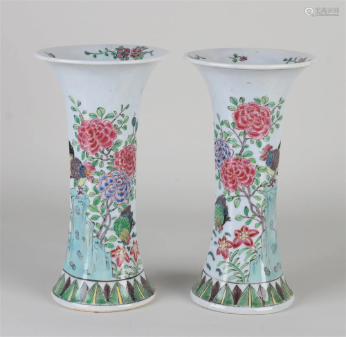 Two Chinese Family Rose vases, H 19 cm.