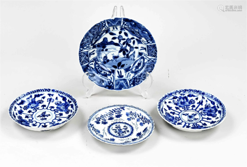 Four 17th - 18th century Chinese plates, Ã˜ 12.5 - 17 cm.