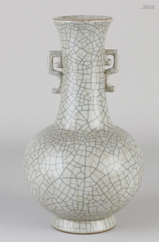 Chinese celadon vase, H 22.5 cm.