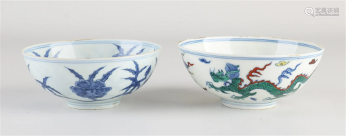 Two Chinese bowls