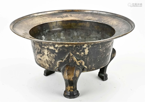 Chinese copper bowl Ã˜ 39.5 cm.