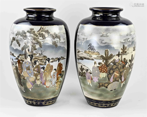 Two antique Japanese vases, H 38 cm.