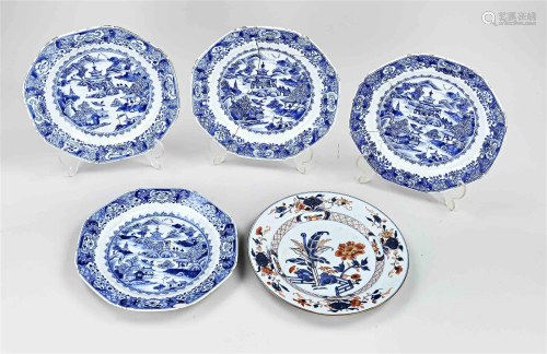 Five 18th century Chinese plates Ã˜ 23 cm.