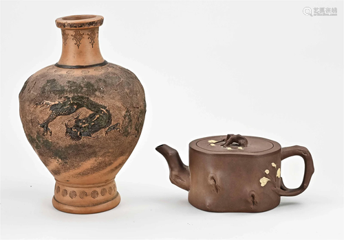 Chinese teapot + dragon vase