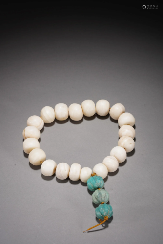 Chinese Antique Shell Bead Necklace