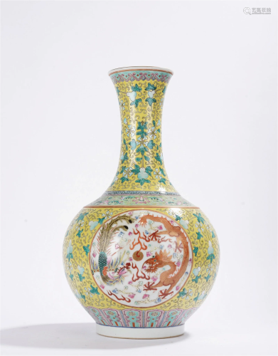 Qing Period Chinese Famille Rose Dragon Bottle Vase