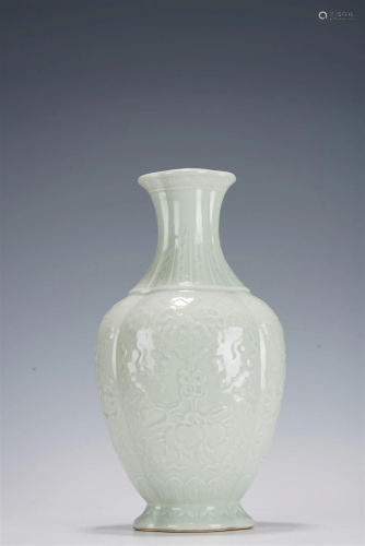 Chinese Qing Moulded Celadon Glazed Vase