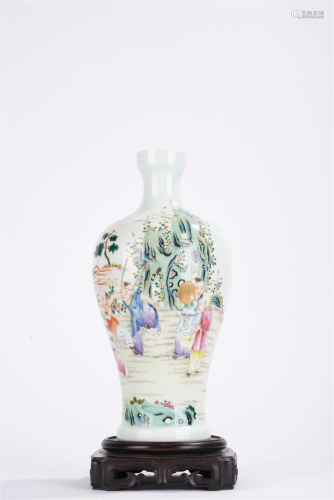 Chinese Minguo Famille Rose Kids Vase