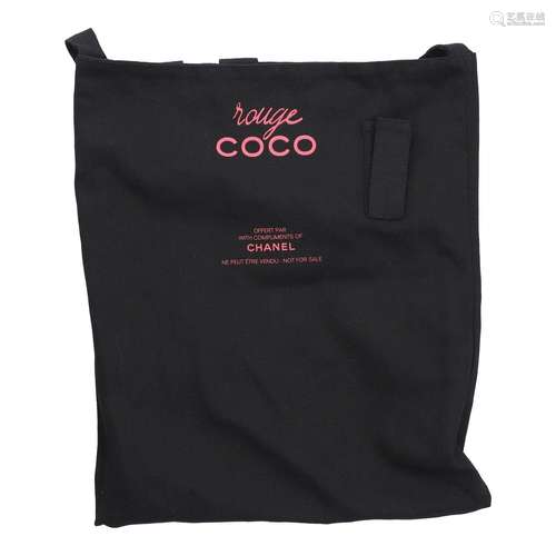 CHANEL Stofftasche "ROUGE COCO".