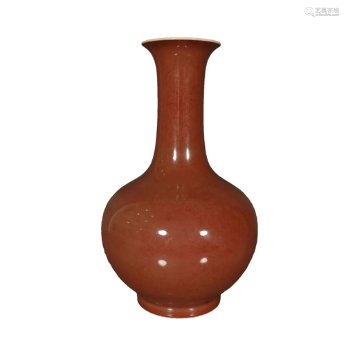 A Fine Ji-red Glazed Vase