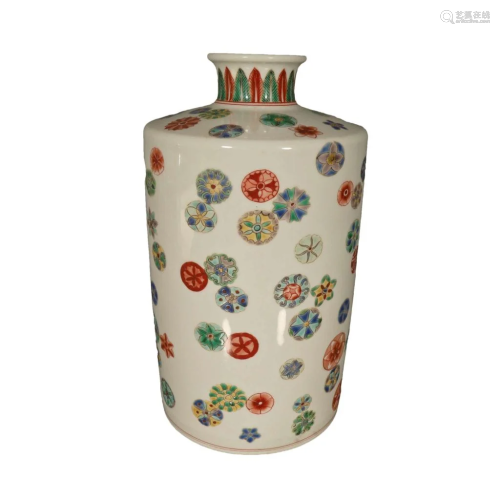 A Gorgeous Five-color Leather-Ball-Flower Vase