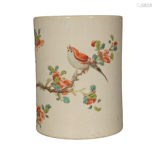 A Fine Wucai Flower& Bird Brush Pot