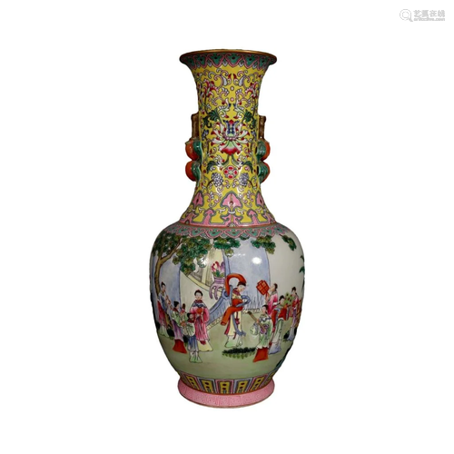 A Wonderful Famille-Rose Character Story Vase