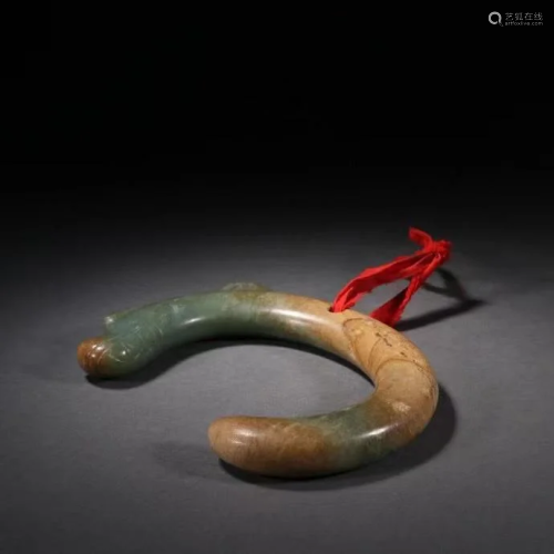 A Rare and Fine Jade Carved 'C-Dragon' Ornament