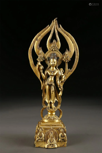 A GILT BRONZE BUDDHA STATUE.