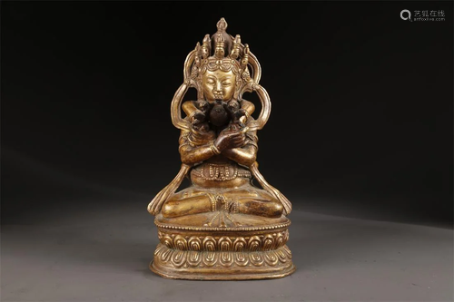 A TIBETAN GILT BRONZE VAJRADHARA BUDDHA STATUE.