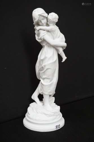 Grande sculpture en biscuit - Ca.1900 - "Mère et enfant...