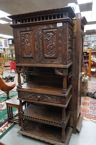 Armoire bretonne - ca.1900 - Sculptée de personnages - Avec ...