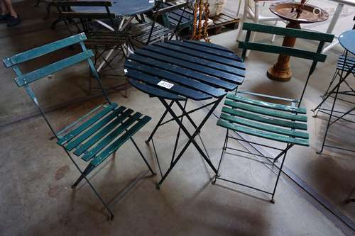 Table de jardin avec 2 chaises - Bois et fer - Pliable