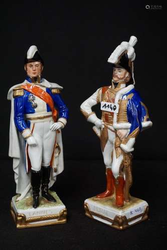 2 Statues en porcelaine - Signé SCHEIBE ALSBACH - "Offi...