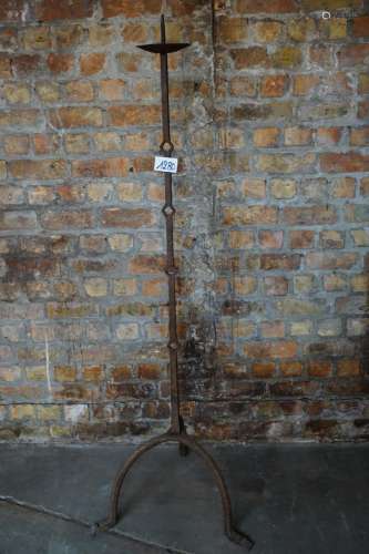 Antique chandelier d'église en fer forgé - H : 150 cm