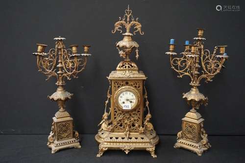 Garniture de cheminée en bronze en trois parties - ca.1900 -...