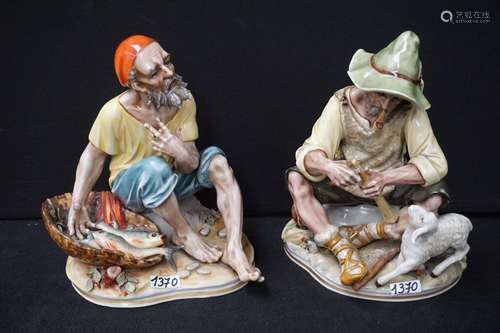 2 Groupes en porcelaine - DRESDEN - "Pêcheur napolitain...