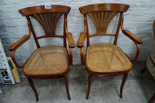 2 Fauteuils -  signé THONET