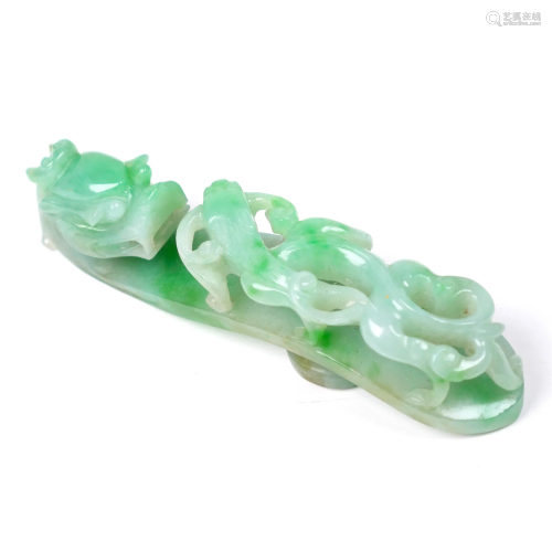 A JADEITE 'DRAGON' BELT HOOK