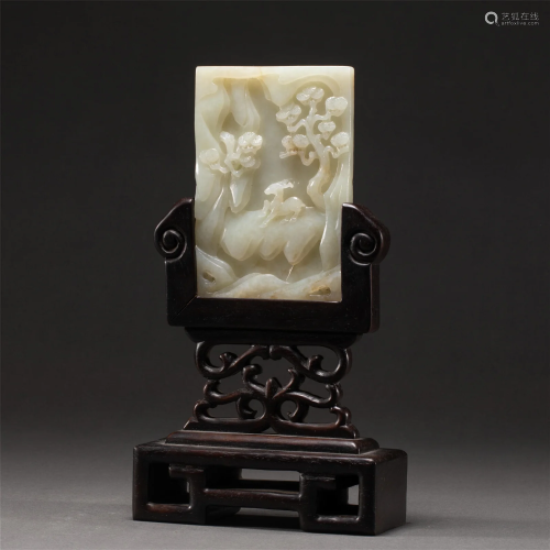 A CHINESE CARVED WHITE JADE TABLE SCREEN
