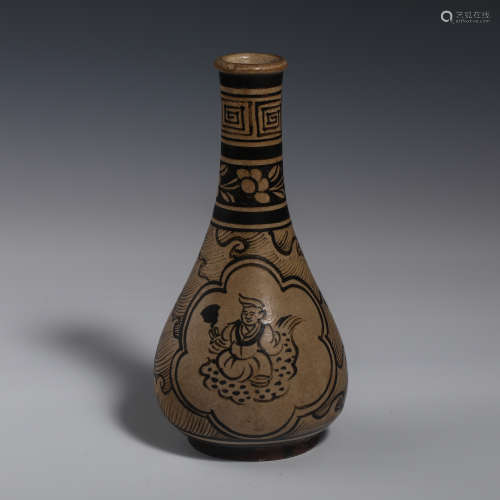 Chinese 10th century porcelain state kiln vase