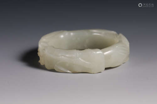 Chinese nineteenth century Hetian jade bracelet