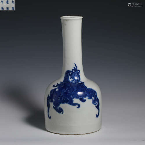 Nineteenth century blue and white vase