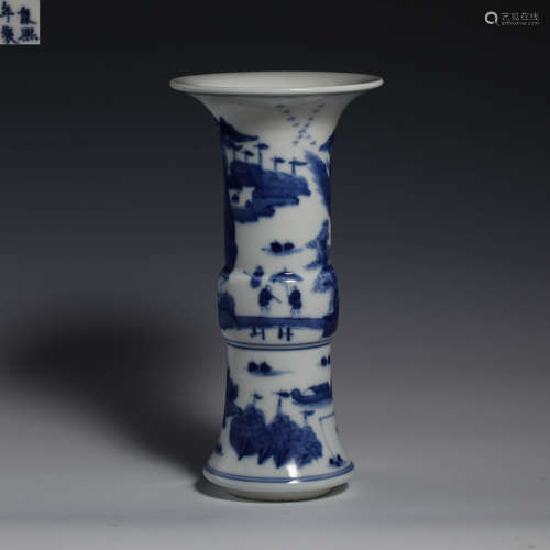 Nineteenth century blue and white flower drum