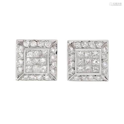 Pair of earrings in 18k white gold with brilliant and prince...