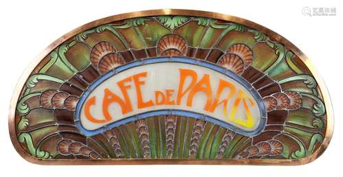 CAFE DE PARIS Important vitrail dans le style Art Nouveau