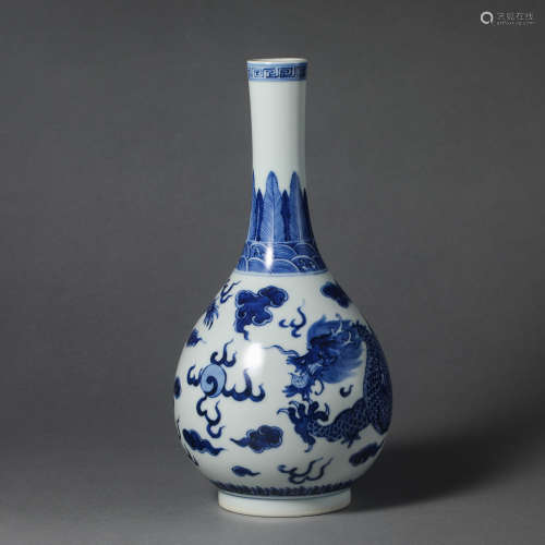 China Qing Dynasty Blue and white porcelain gallbladder bott...