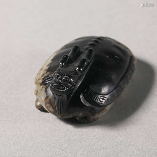 China Ming Dynasty Hetian jade extract oily dragon-shaped tu...