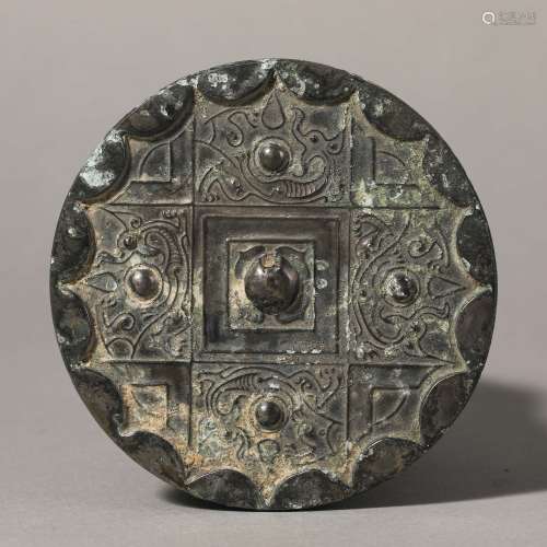 China Han Dynasty bronze mirror
