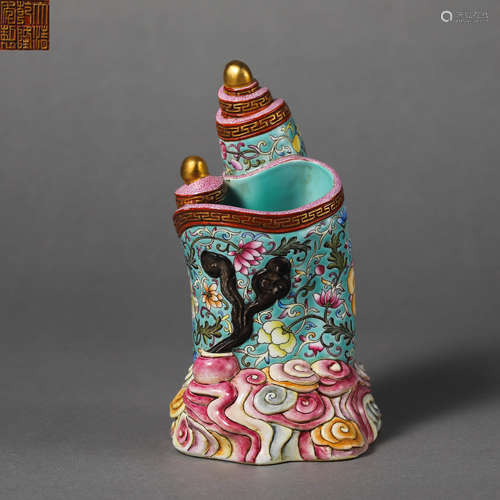 China Qing Dynasty Pastel Pen Holder