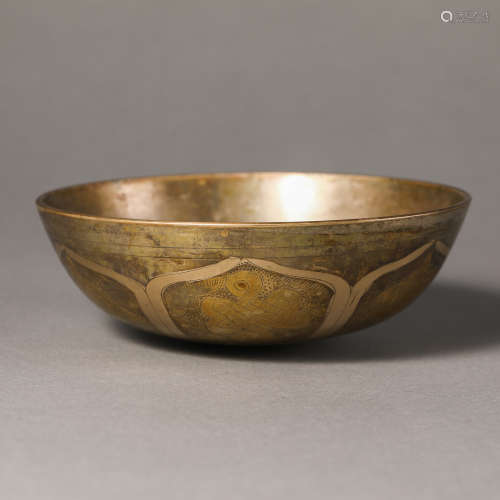 China Jin Dynasty Gilt bronze inlaid silver Buddhist bowl de...