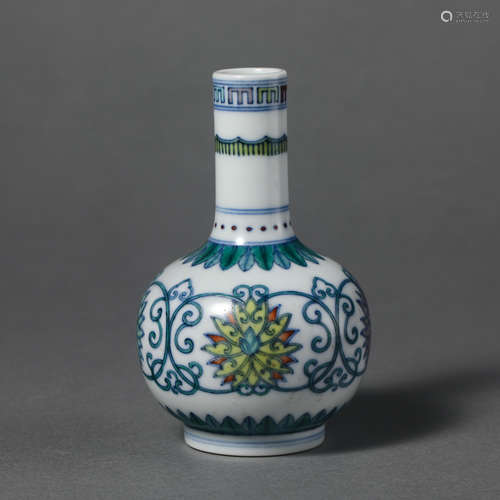 China Qing Dynasty Qianlong period colorful vial