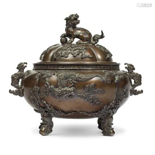 A BRONZE 'DRAGON' CENSER AND COVER JAPAN, 19TH CENTURY